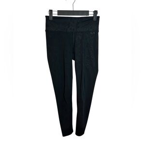 AR-33 BLACK MAMBA SNAKESKIN 7/8 MID RISE LEGGING